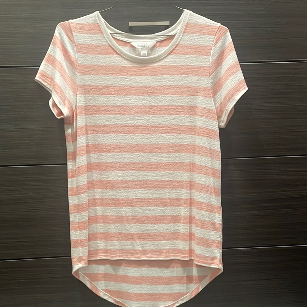Market & Spruce Pink Asymmetrical Cuffed Sleeve T-Shirt